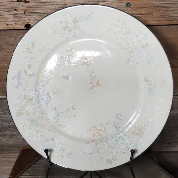 Lenox April Dinner Plate - 1980's Pastel Flowers with Platinum Rim - Picture 1 of 6